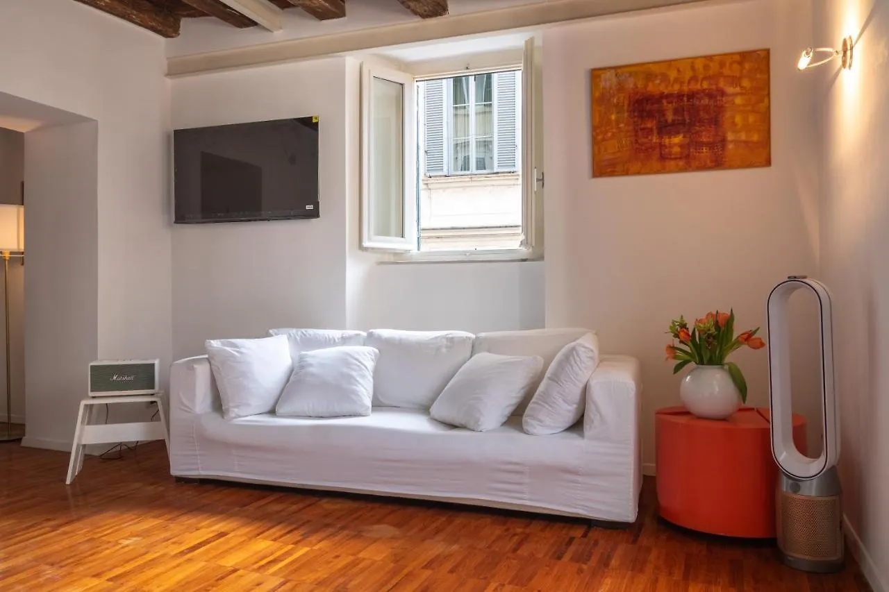 Casa Cristina In Piazza Farnese Apartment Rome 0*,