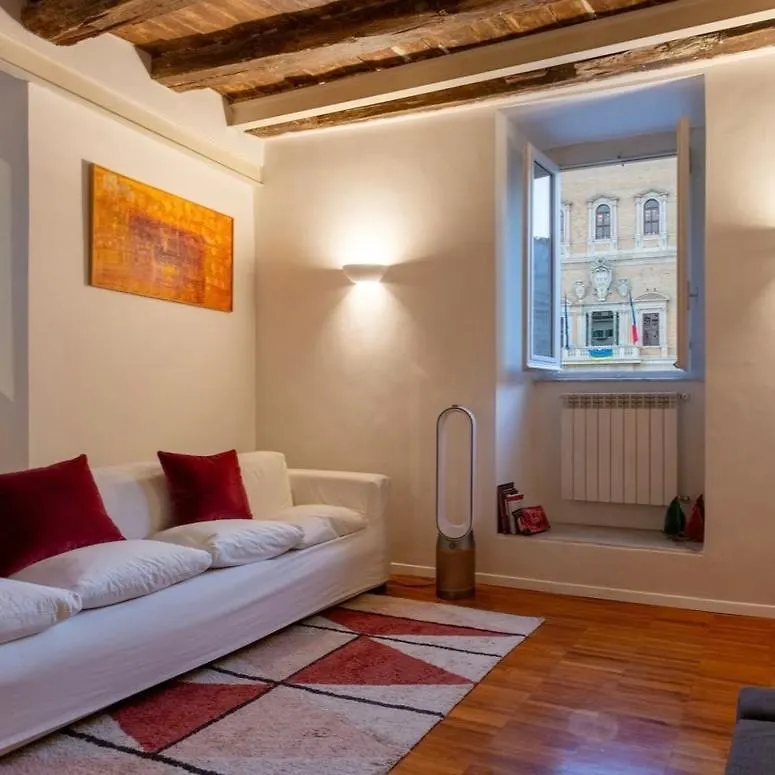 Casa Cristina In Piazza Farnese Apartment Rome Italy